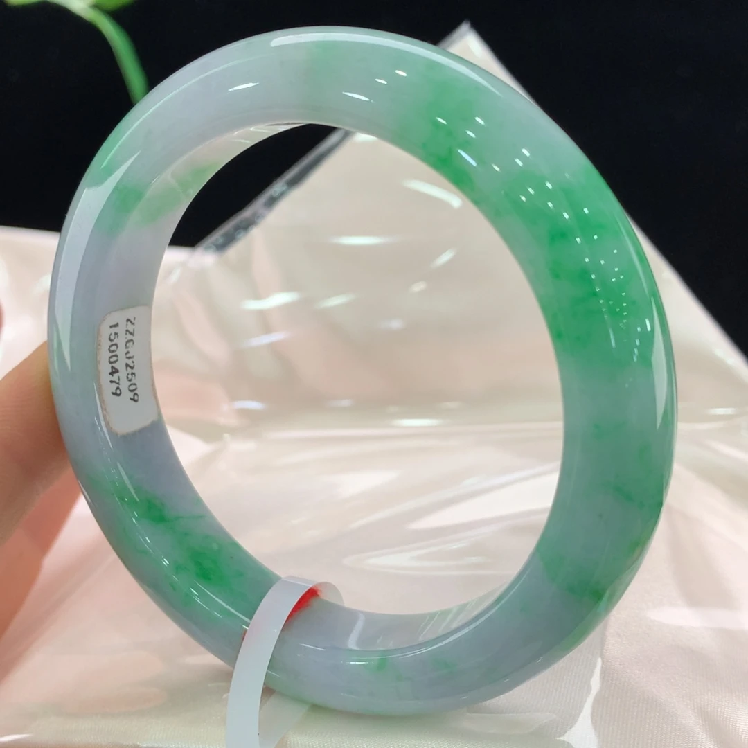 翡翠未镶嵌手镯0479