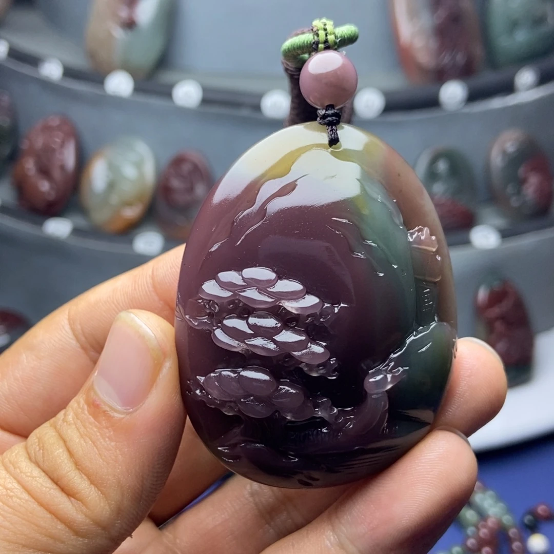 依***歌玛瑙/玉髓未镶嵌颈饰