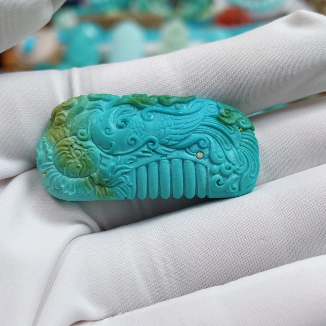 绿松石未镶嵌珠宝奇石