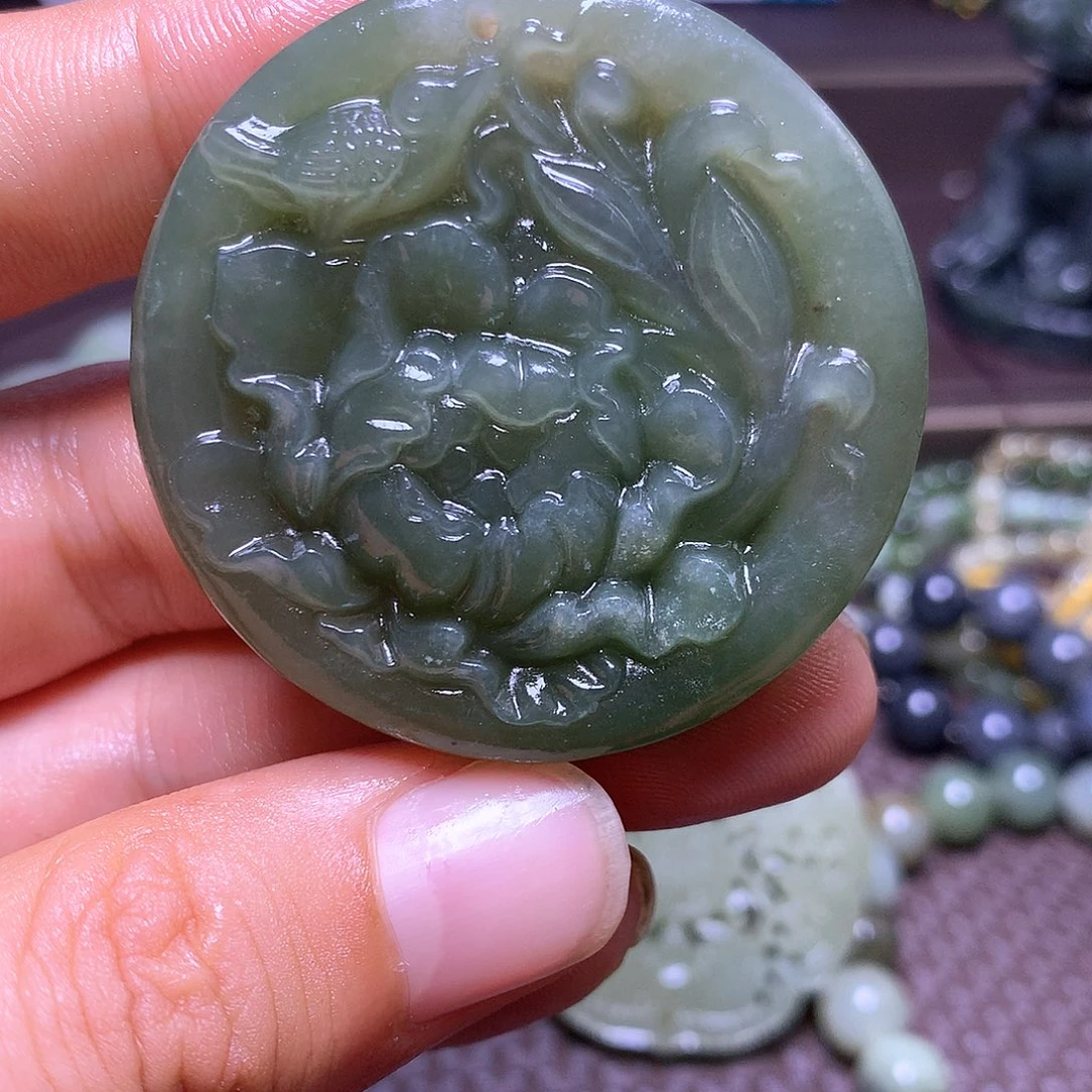 颈饰未镶嵌和田玉