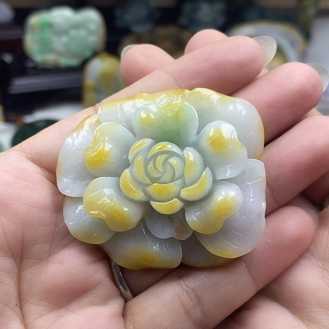 颈饰未镶嵌翡翠?****?牌子
