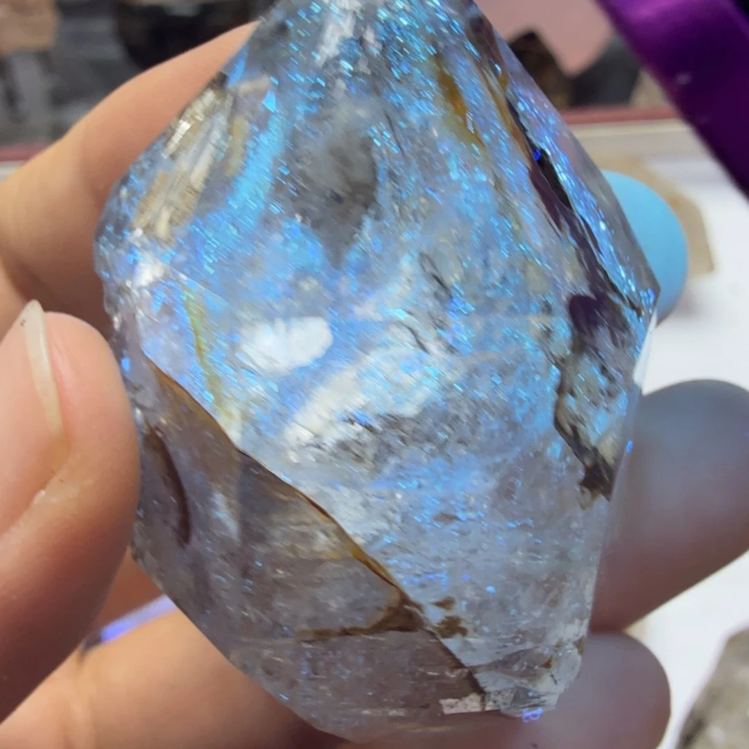 石材骸骨水晶带蓝油