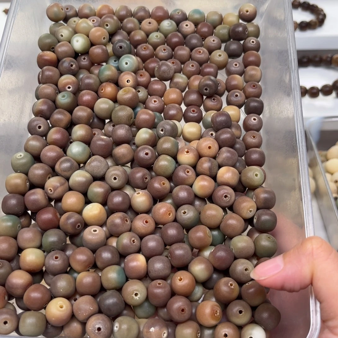 白玉菩提吊坠炫彩干磨桶珠40颗卡12