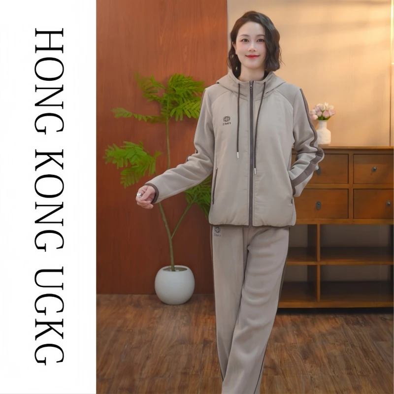 UGKG运动套装2025新款女秋冬贵夫人品牌外套裤子两件套KJ-73254ZH