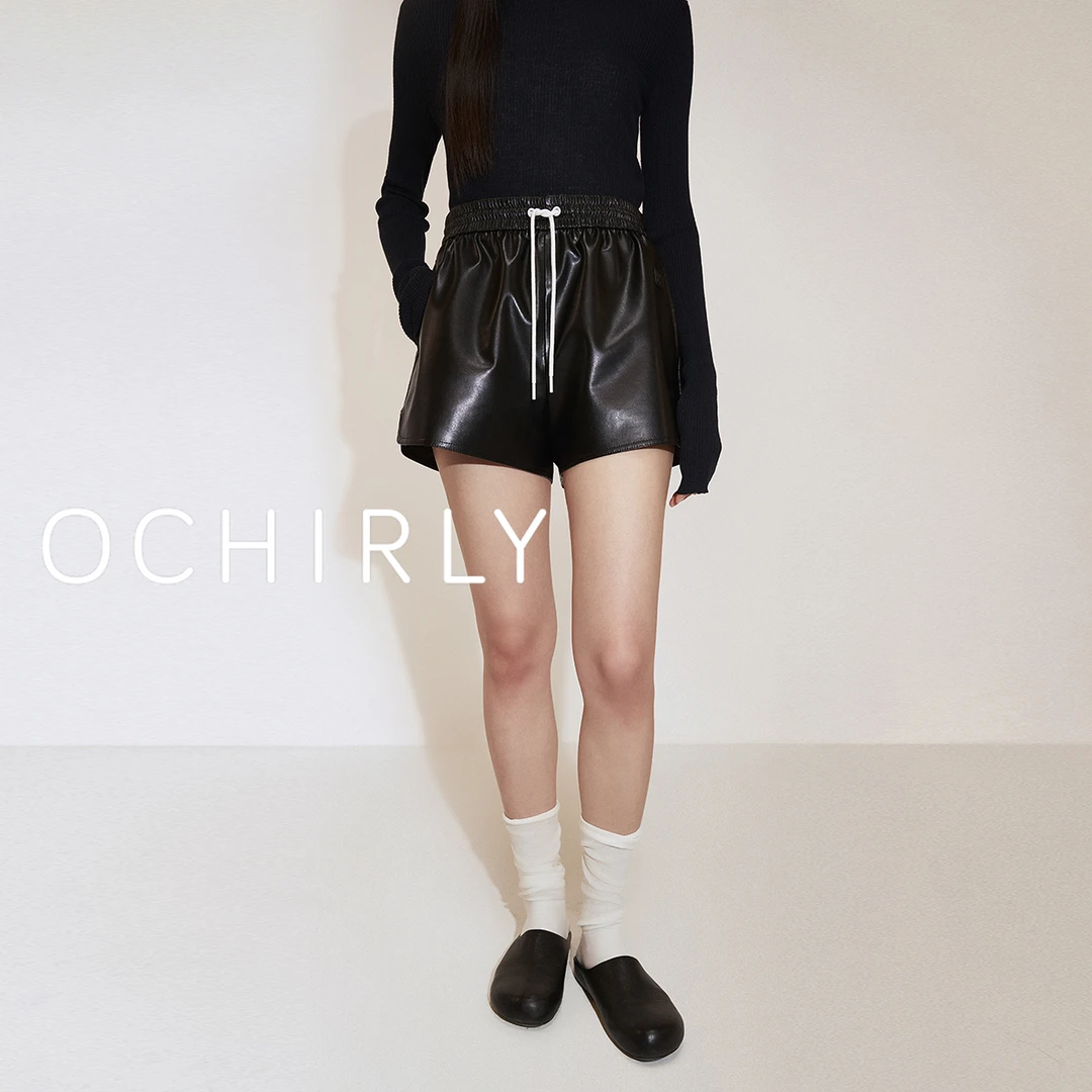 OCHIRLY欧时力 PU皮松紧腰短裤女抽绳运动风松弛感2025春季新品