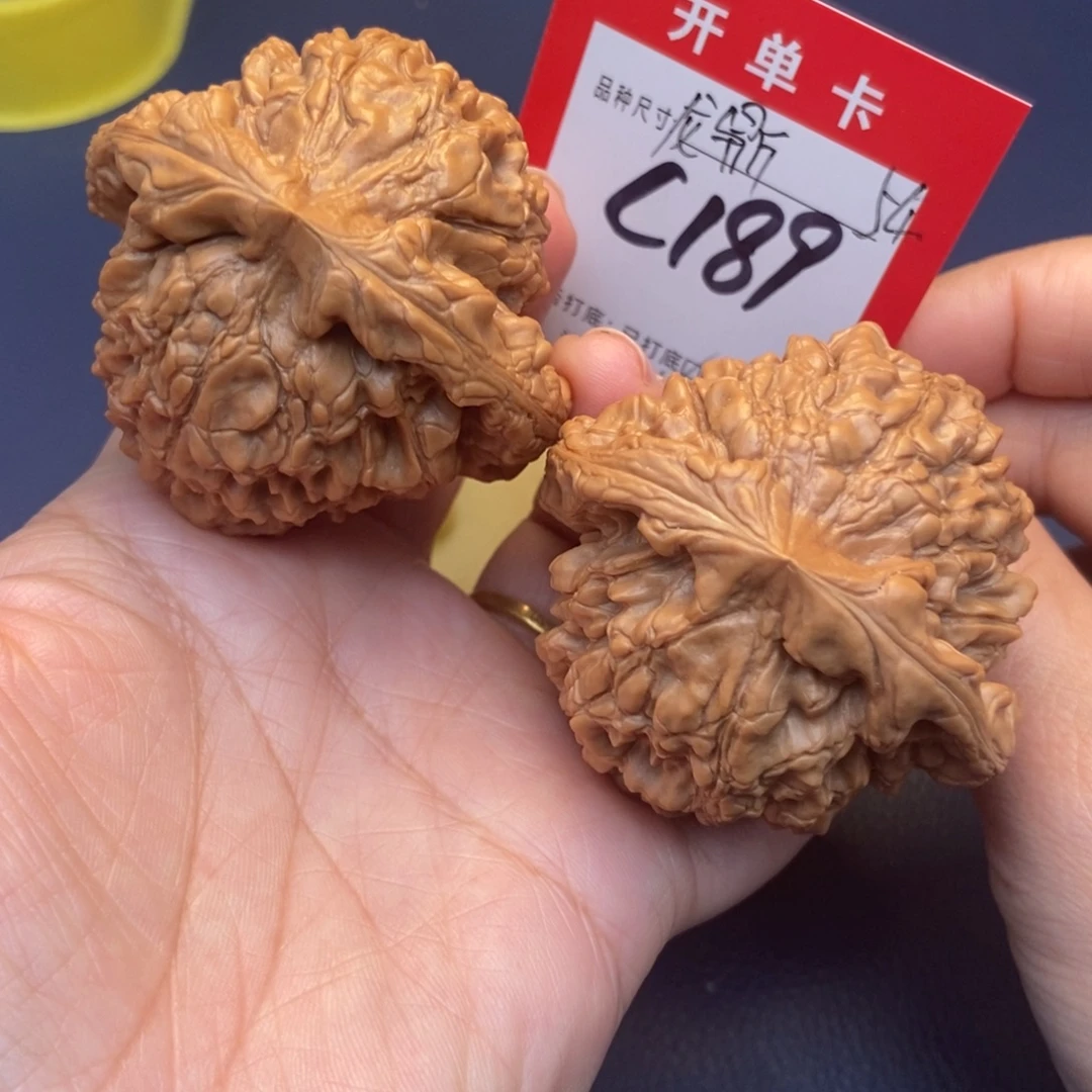文玩核桃吊坠文玩核桃