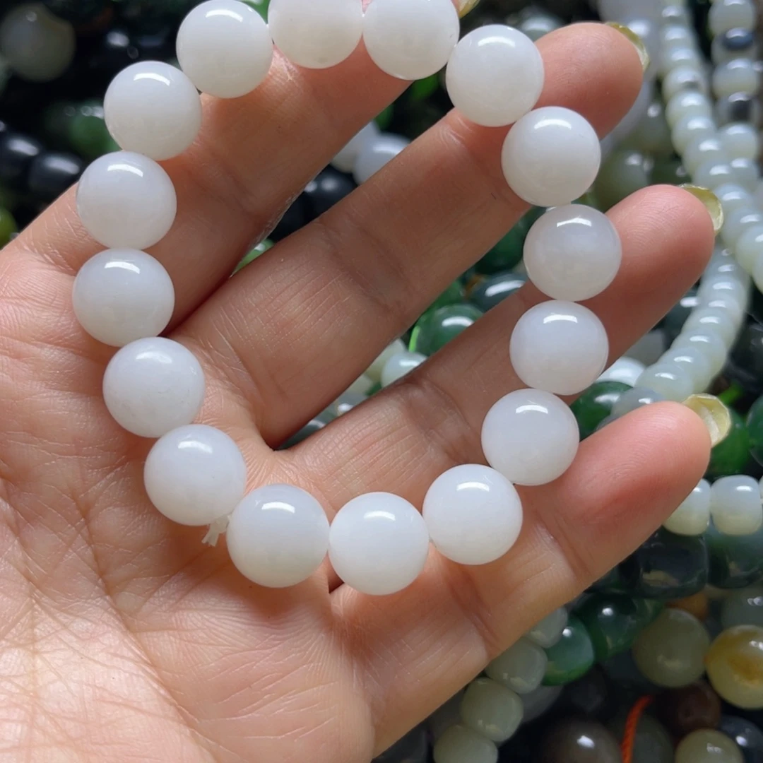 和田玉手链未镶嵌