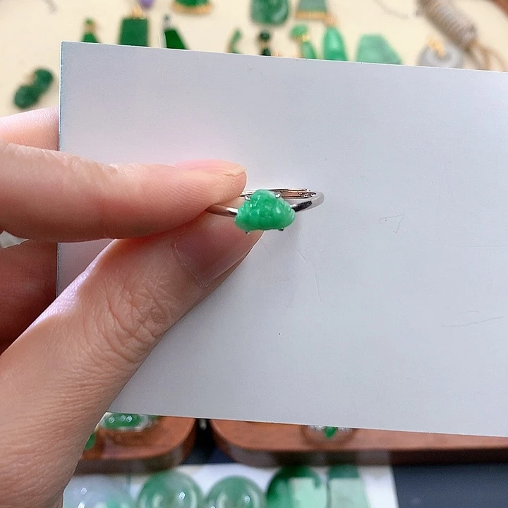 颈饰银S925镶嵌翡翠&****&863366578