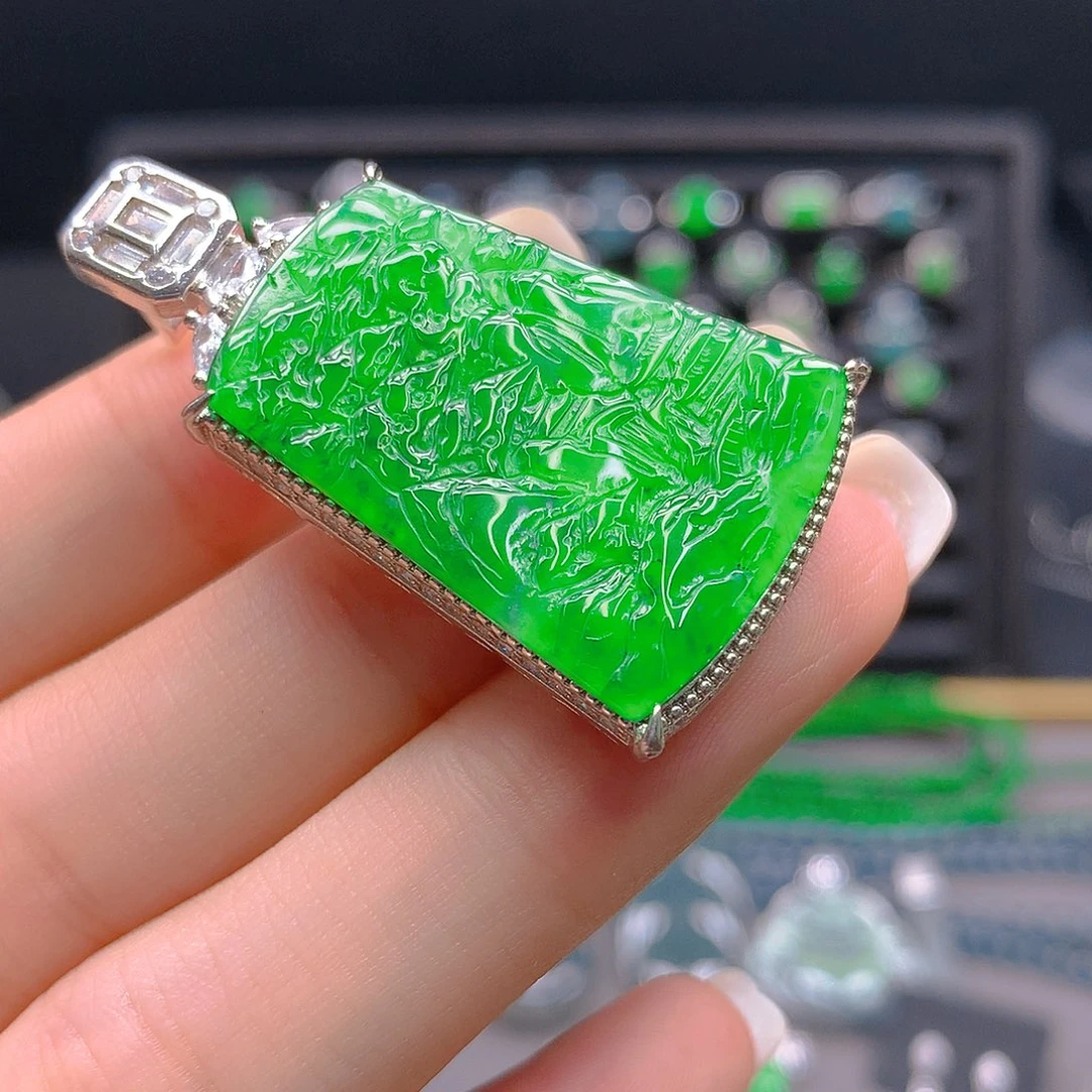 未镶嵌翡翠耳饰天然翡翠