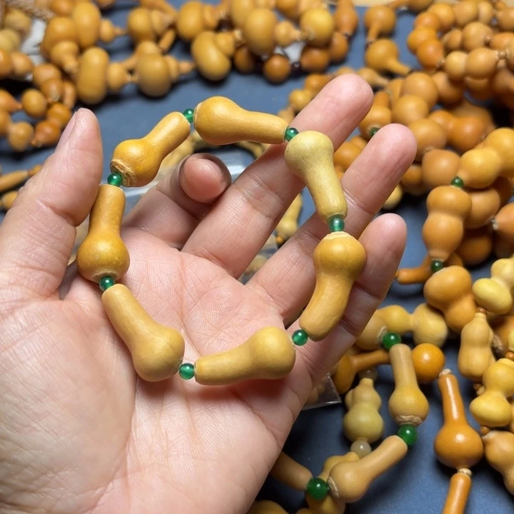 ****M精配大粗嘴葫芦，蒜头