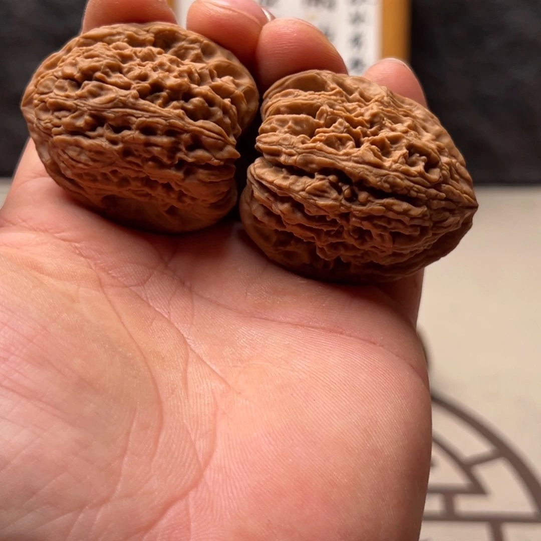 K***o文玩核桃把件南疆40