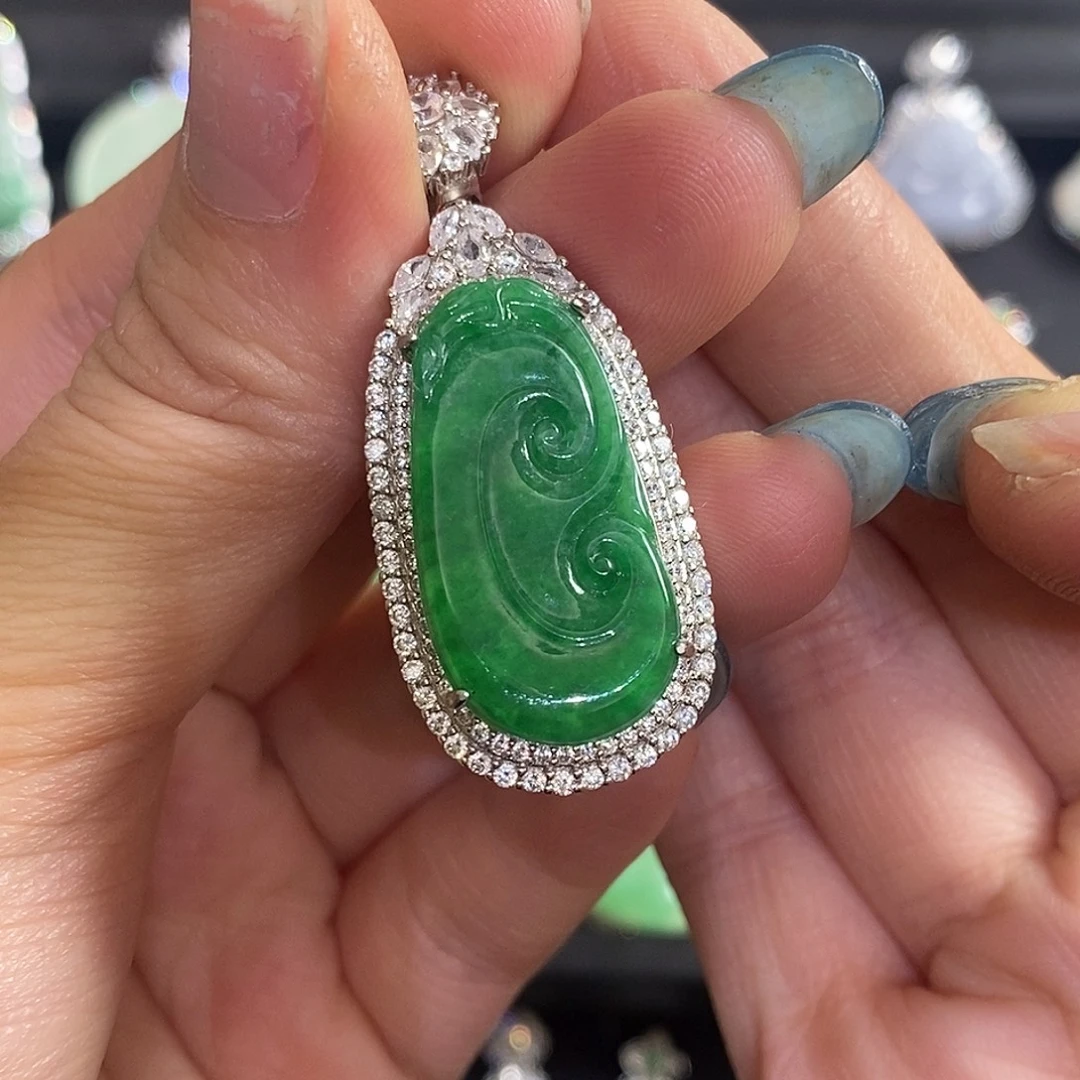 翡翠银S925镶嵌颈饰天然翡翠