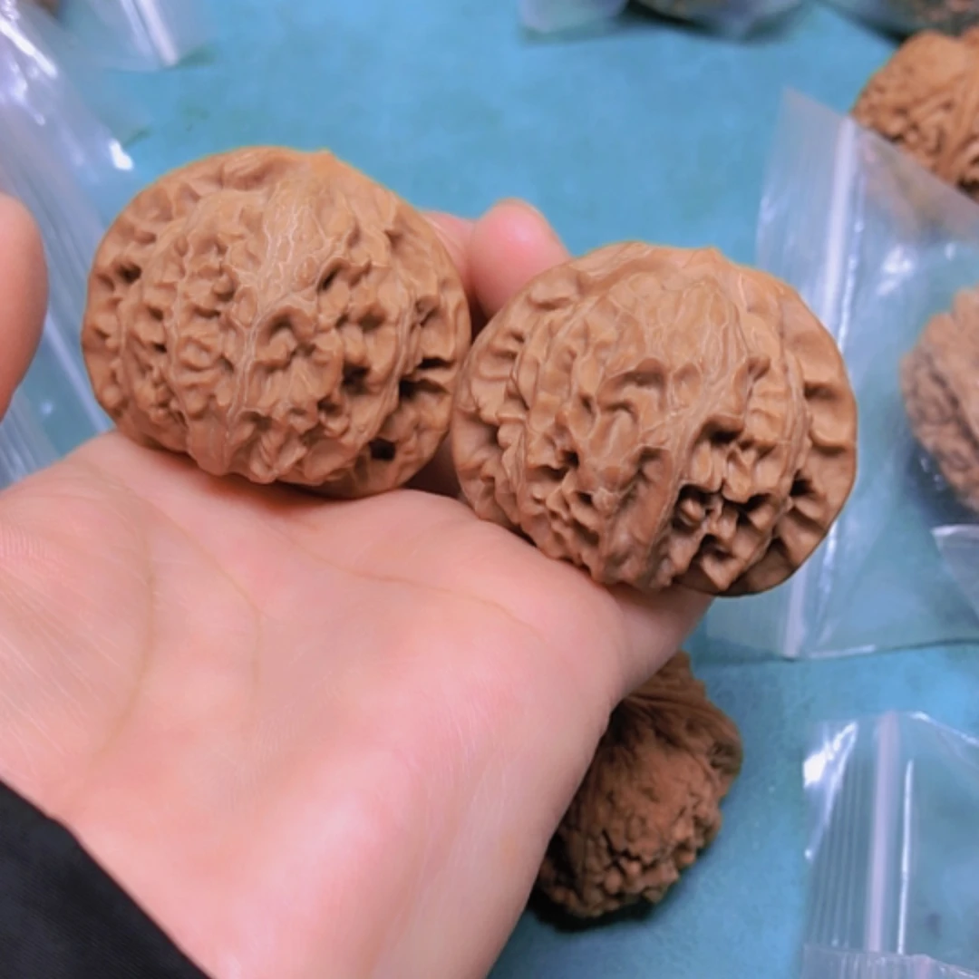 【闪购商品】把件核桃43宫灯有修