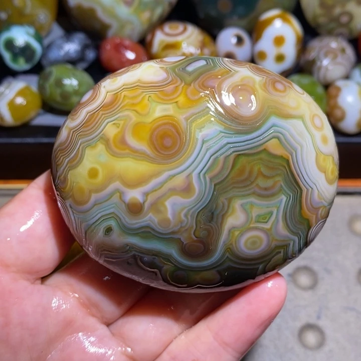 玛瑙/玉髓未镶嵌珠宝半成品