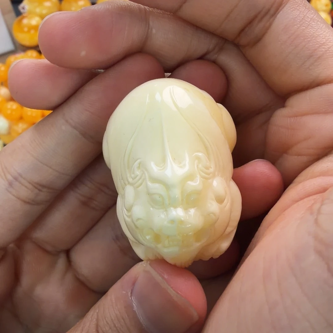 琥珀未镶嵌珠宝奇石20.7g