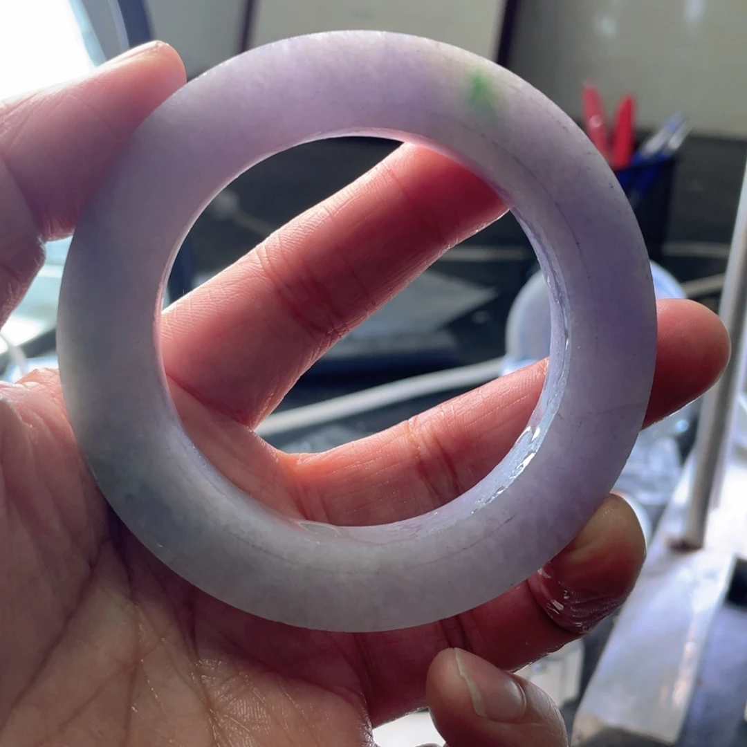 定制翡翠未镶嵌翡翠手镯