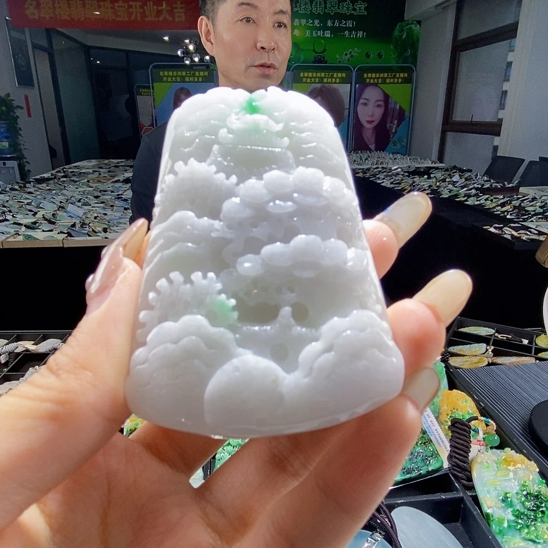 颈饰未镶嵌翡翠翡翠
