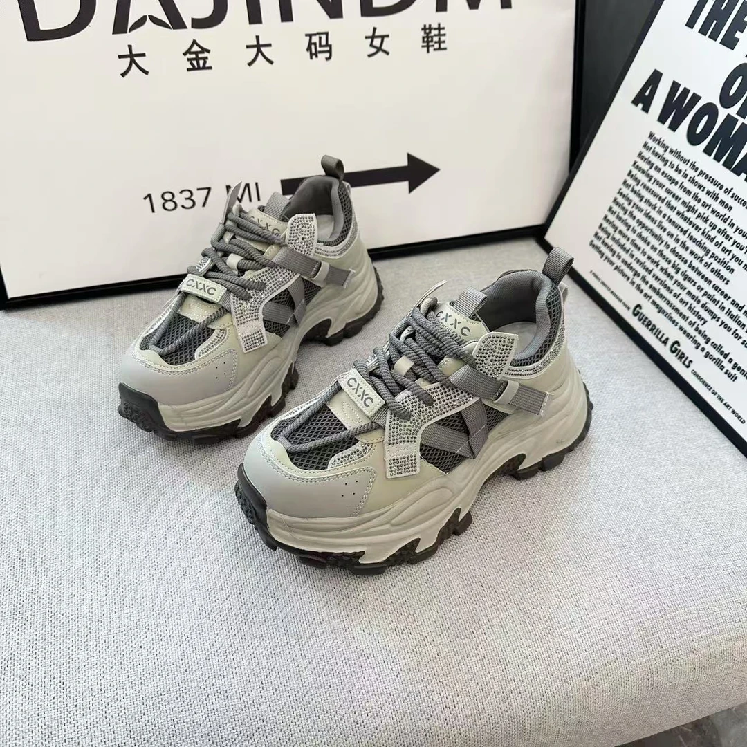 大金大码女鞋40-43春季新款厚底水钻老爹鞋