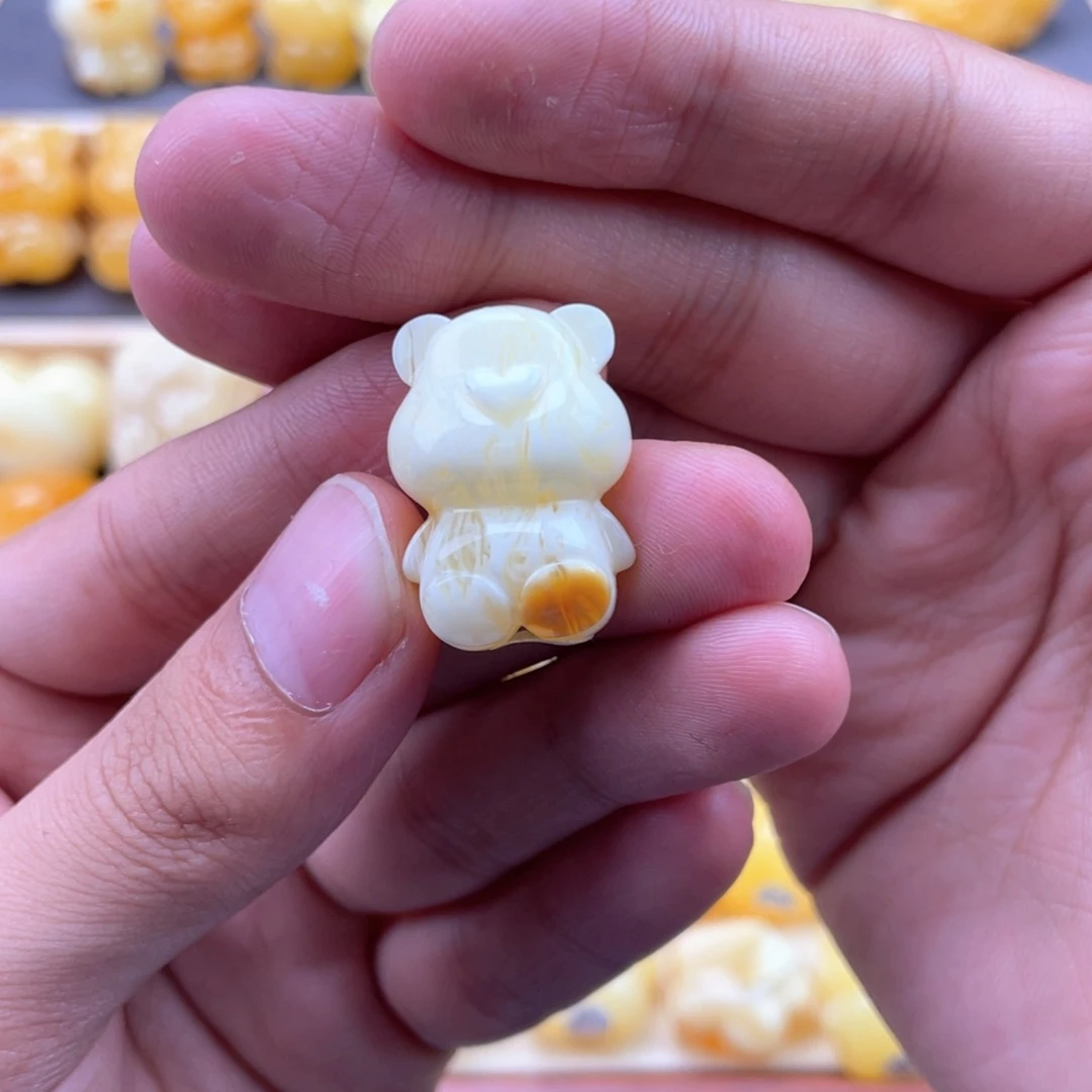 琥珀未镶嵌裸石蜜蜡