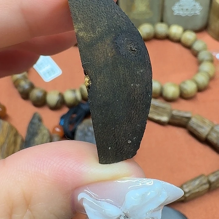 大叶紫檀（黑酸枝木类）