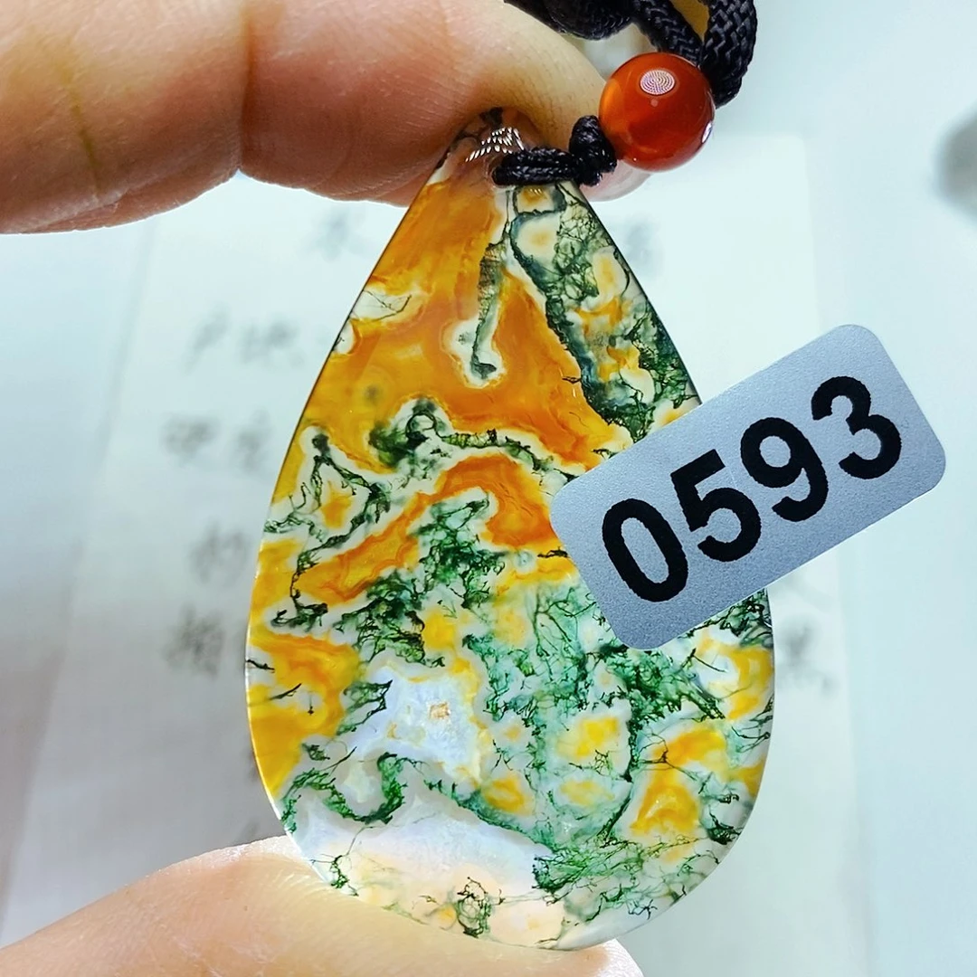 未镶嵌颈饰玛瑙/玉髓如*