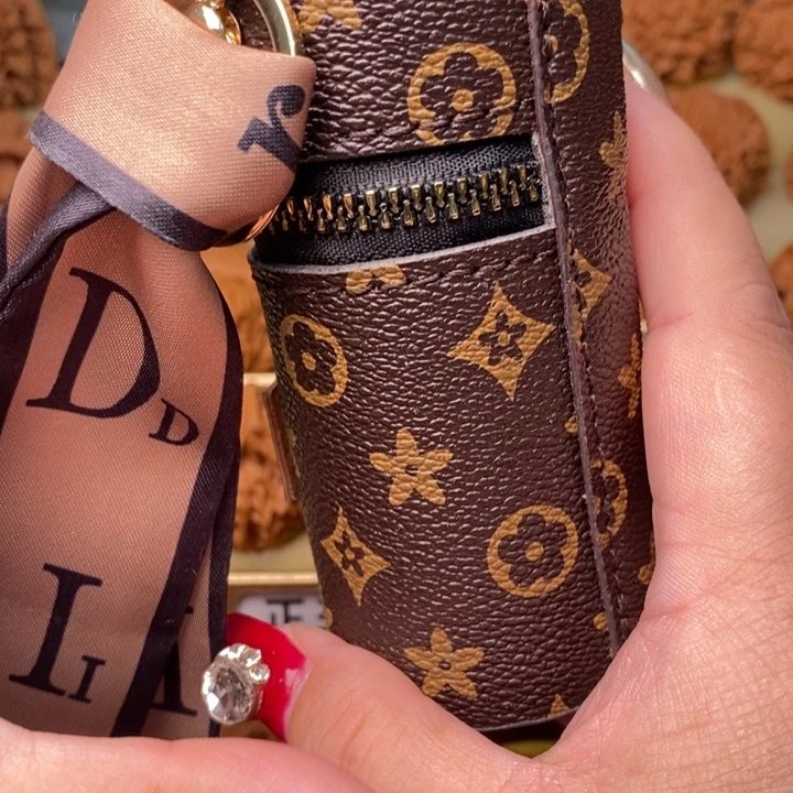 桃核吊坠文玩收纳包