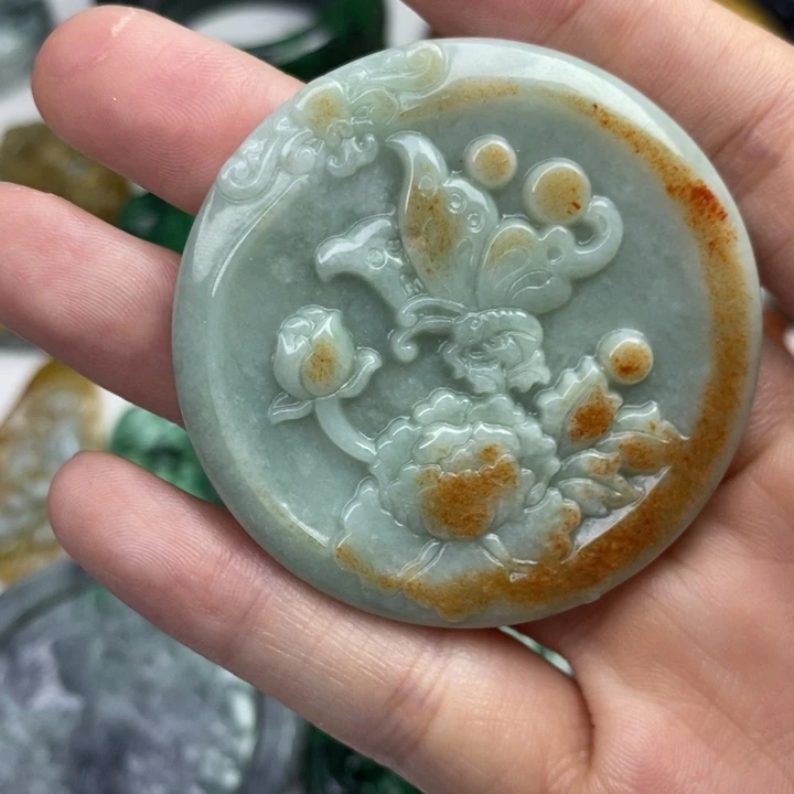 颈饰未镶嵌翡翠吊坠