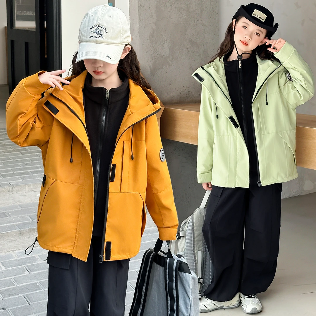 女童冲锋衣春秋装新款儿童洋气连帽外套中大童宽松休闲百搭上衣潮