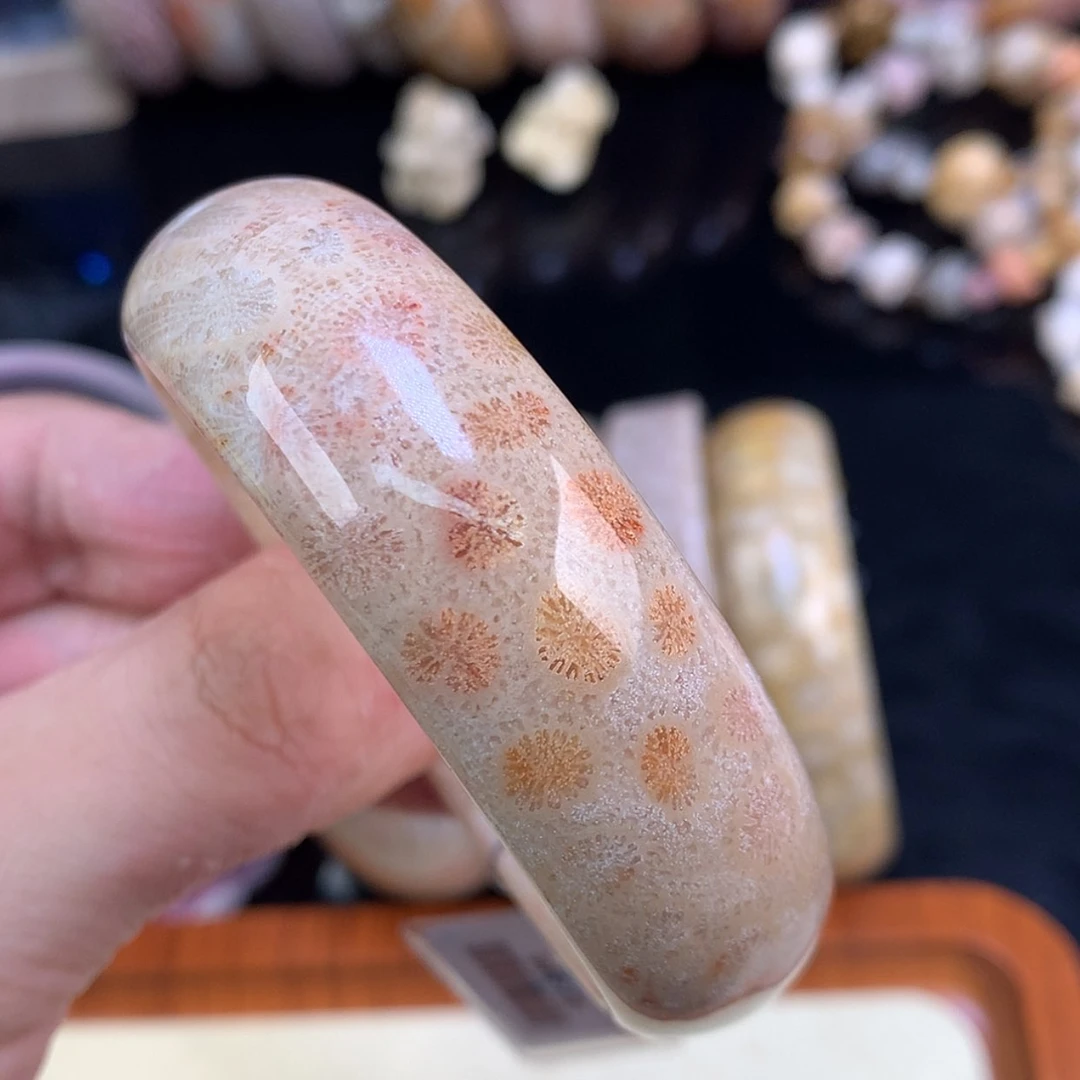 【闪购商品】颈饰未镶嵌硅化珊瑚（珊瑚玉）74号粉彩沙沙55.4圈