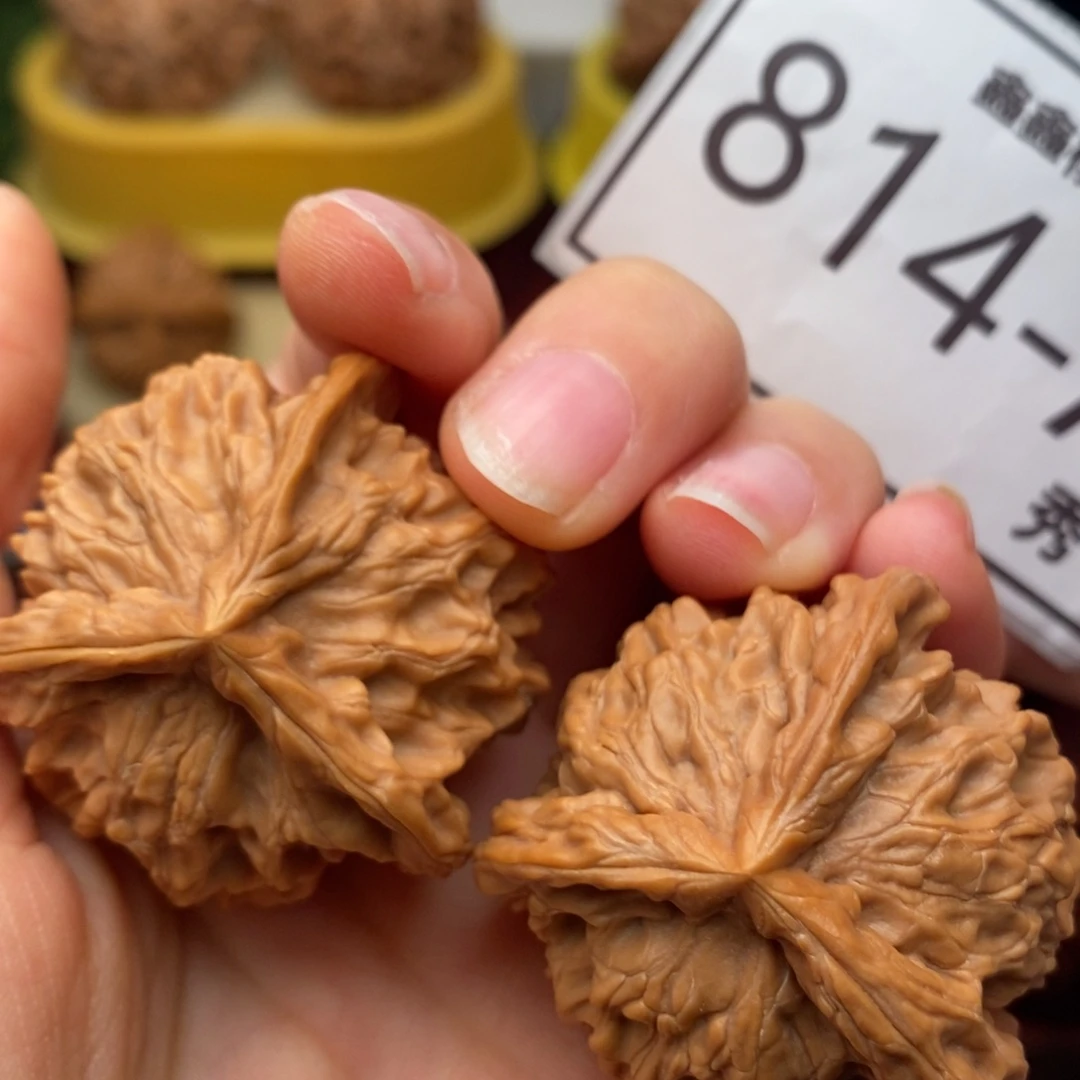 文玩核桃把件盘山奔39……