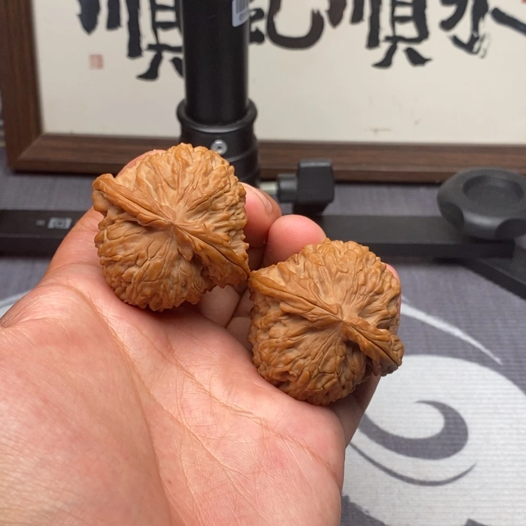 文玩核桃把件全品球体南疆44