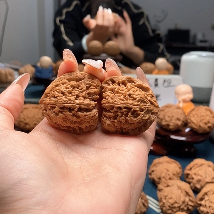 文玩核桃把件別**晚南疆39