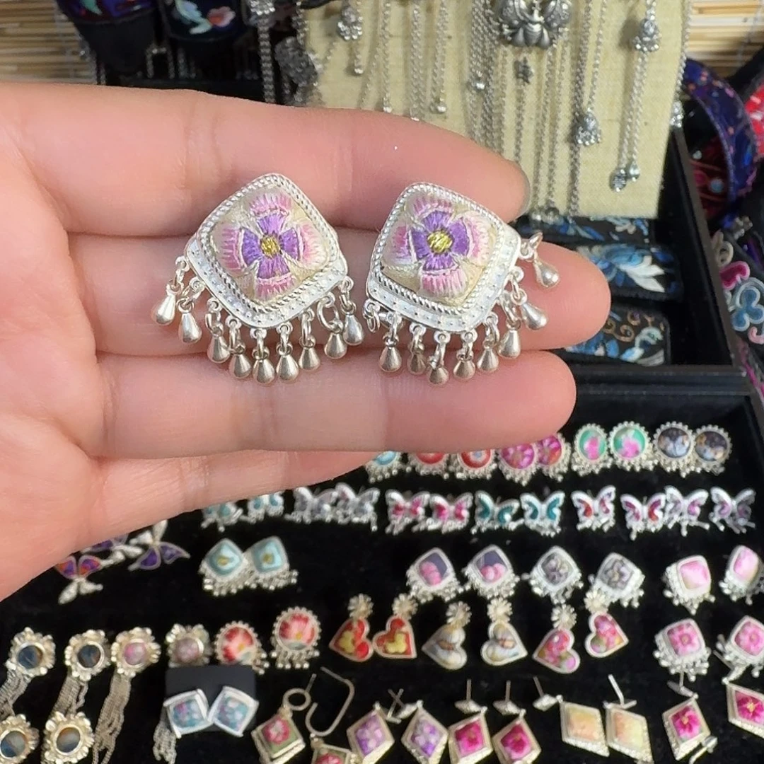 织绣民族风刺绣耳环