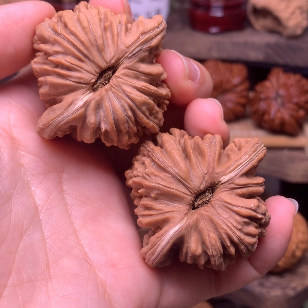 文玩核桃把件46全品平谷楼