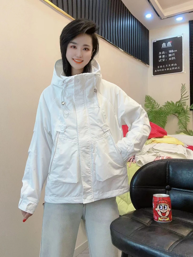 【馨馨】【无内衬】单层包边时尚百搭洋气连帽外套显瘦遮肉款外套9900