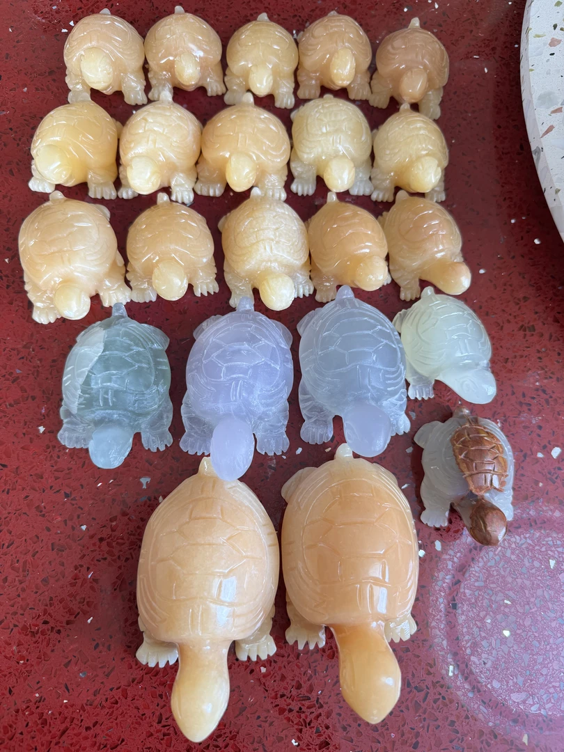 天然黄玉青玉玄武乌龟长寿龟饰品客厅茶桌办公室玄关装饰摆件茶宠