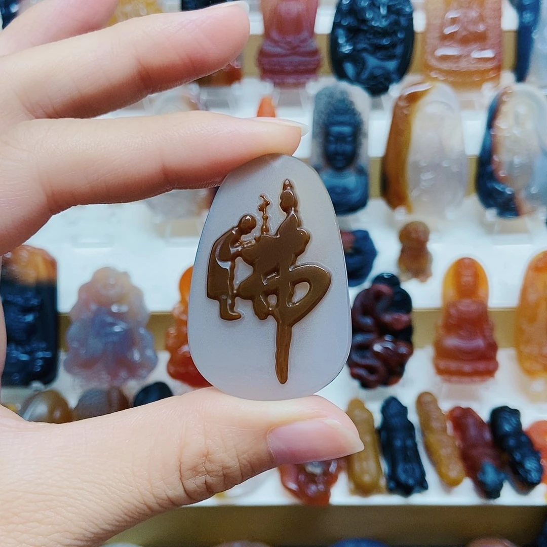 玛瑙/玉髓颈饰未镶嵌皓**风