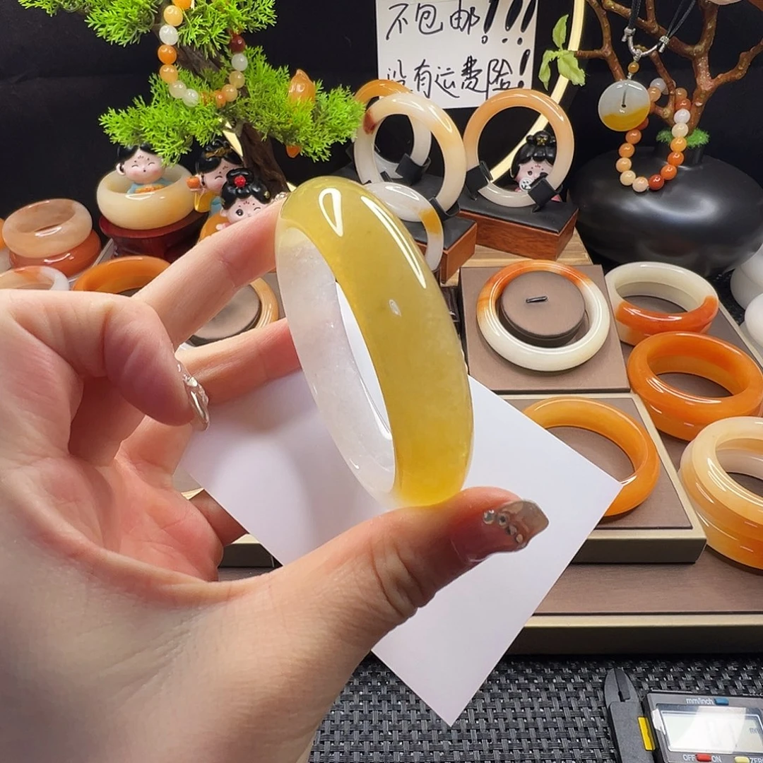 石英质玉（黄龙玉）未镶嵌手镯