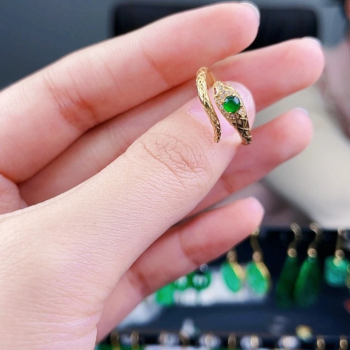 翡翠戒指银S925镶嵌饰品