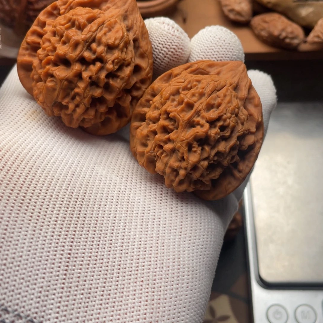 吊坠文玩核桃王勇官帽