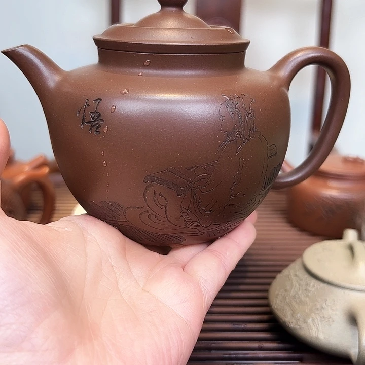 紫砂茶壶官帽底槽清