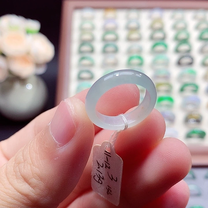 翡翠未镶嵌戒指11-12号