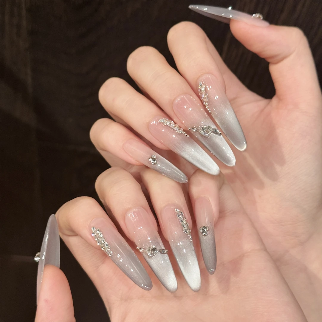 【海蓝云雾】2025冰透渐变细闪碎钻长款简约美甲纯手工穿戴甲可拆卸