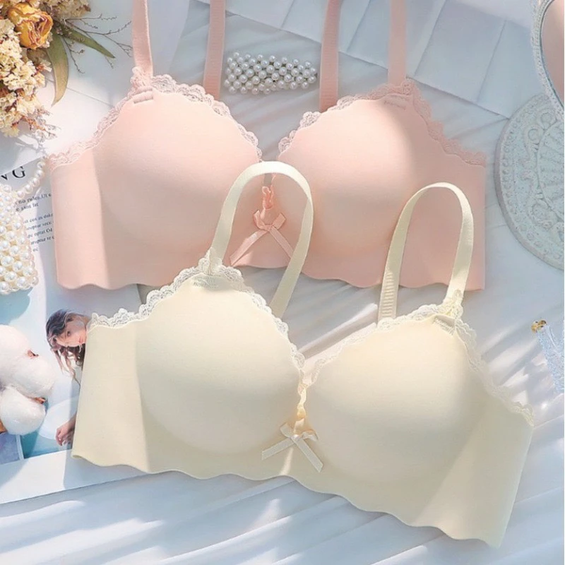 女士小胸聚拢显大无钢圈无痕一片式收副乳文胸罩