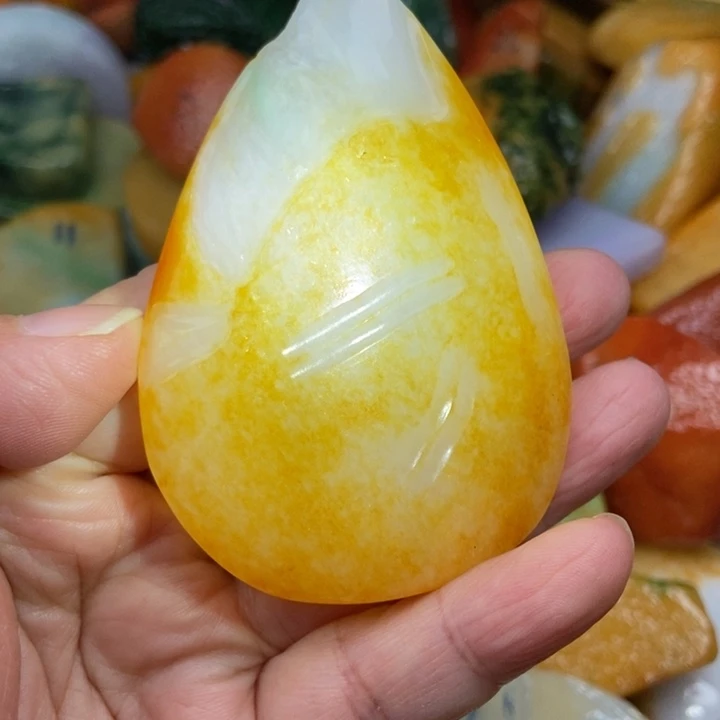 定制翡翠未镶嵌包工