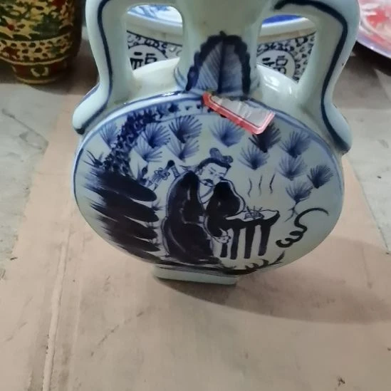 瓷片玩玩具枪毙吧热热的