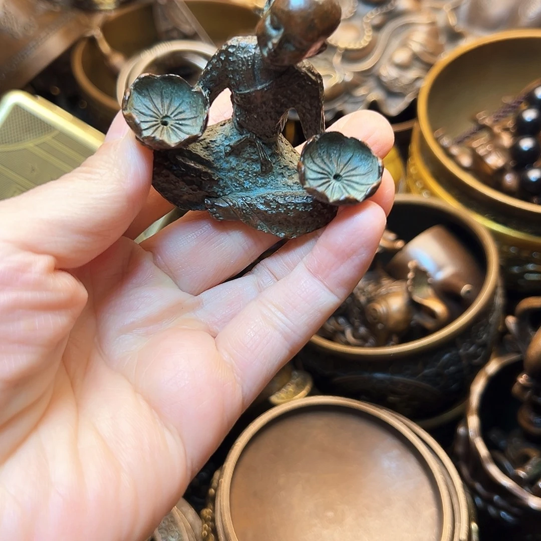 精美铜器工艺品等