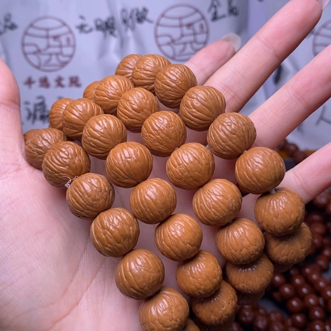 猴头核桃手串凤羽