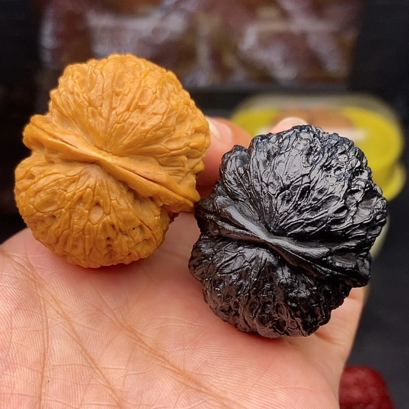 【闪购商品】文玩核桃手串39尺阴阳对铁狮子头