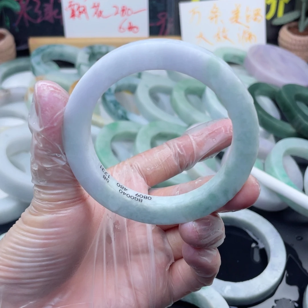 未镶嵌翡翠定制翡翠